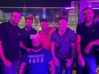 Bar crawl & "Duplex " Disco CLub